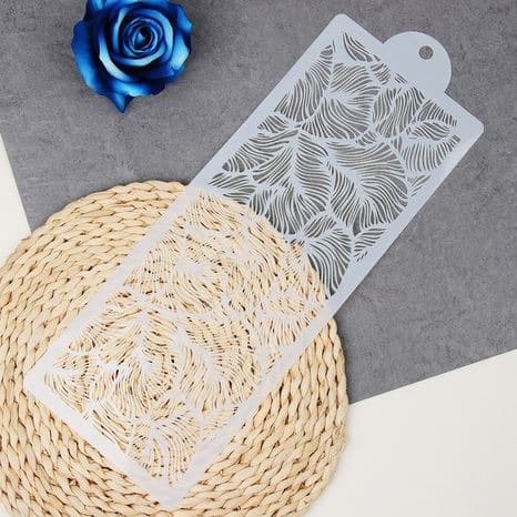 Nature Design Cake Stencil - Peacock Feather Lace