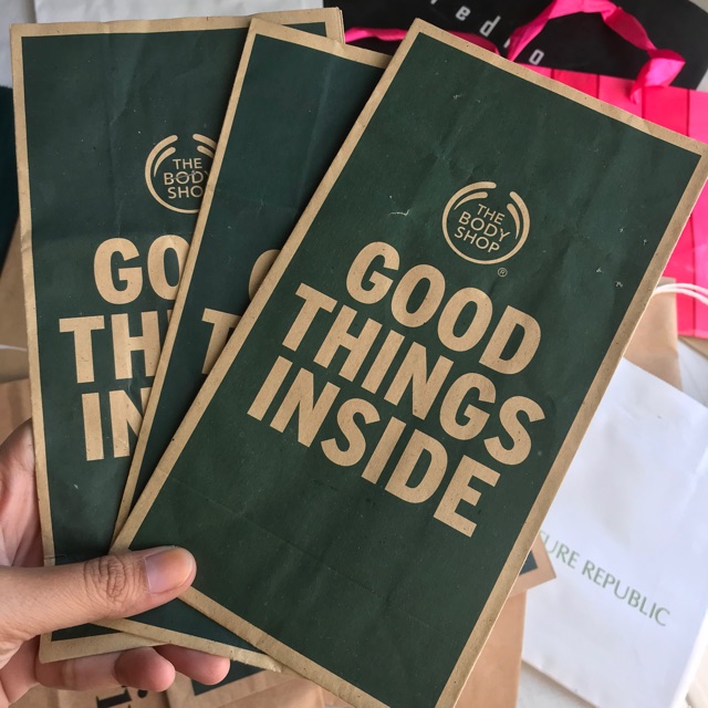 

Paperbag The Body Shop