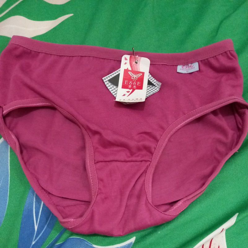 Celana Dalam Wanita/CD Cewek Esse ukuran L