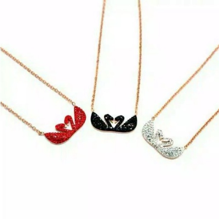 kalung titanium bermotif angsa kembar COD