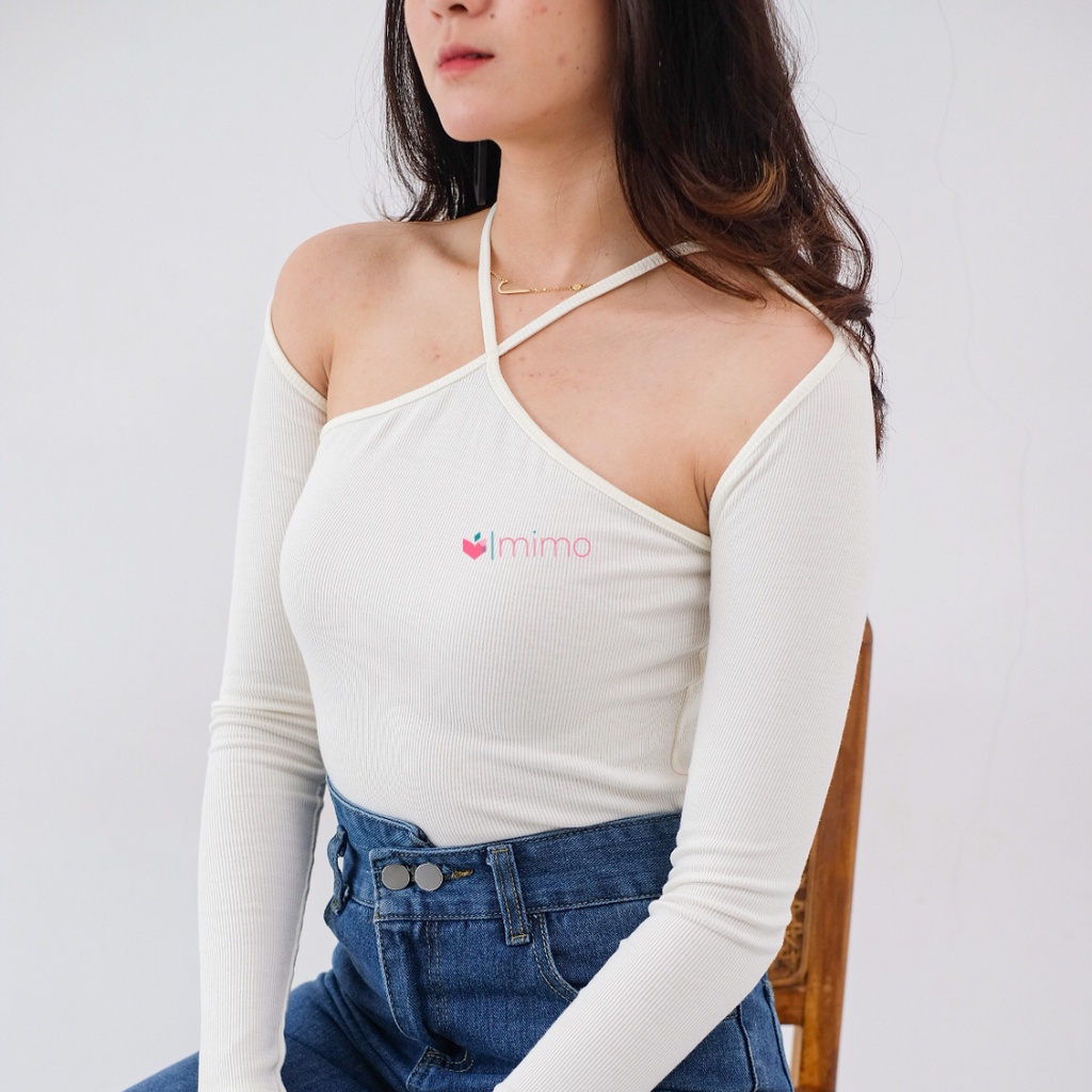 V cut out knit Top