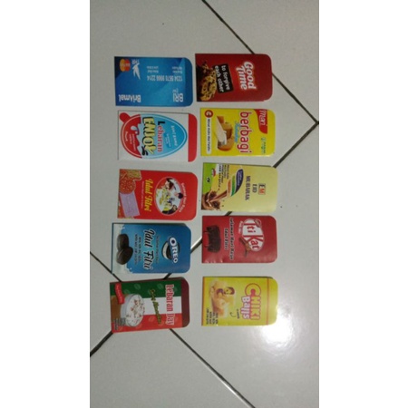 

AMPLOP THR KARAKTER CEMILAN 1 PACK ISI 10 PCS