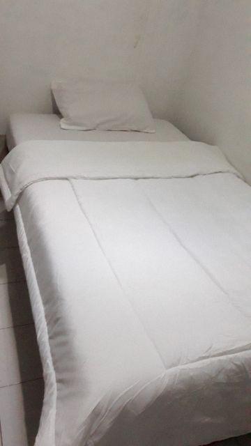 Ww Bed Cover Vito Signature - Polos - Pilihan Warna - Flat - 120x200 (single)