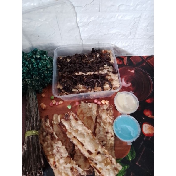 

pisang sale Lidah kemasan box 1000ml