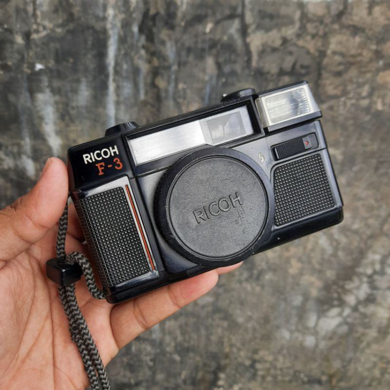 Kamera Analog Ricoh F3