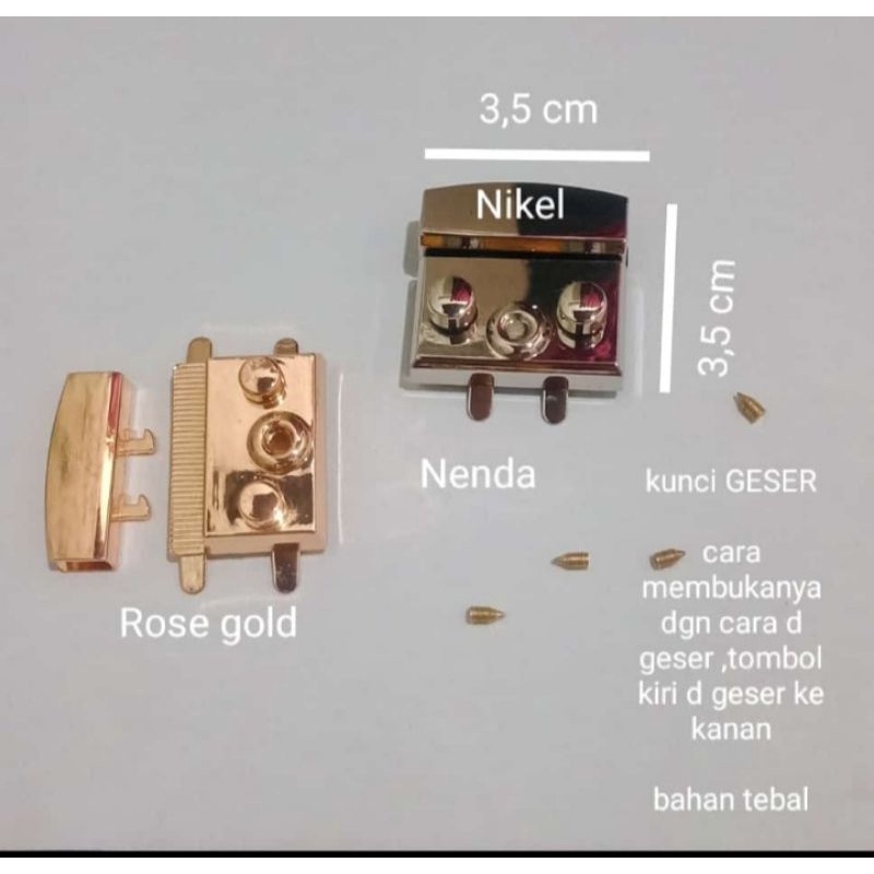 Kunci tas rajut model geser