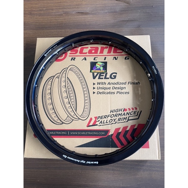 Velg almunium Ring 18 lebar 215 velg almunium 215 ring 18 Scarlet Racing model TK Racing