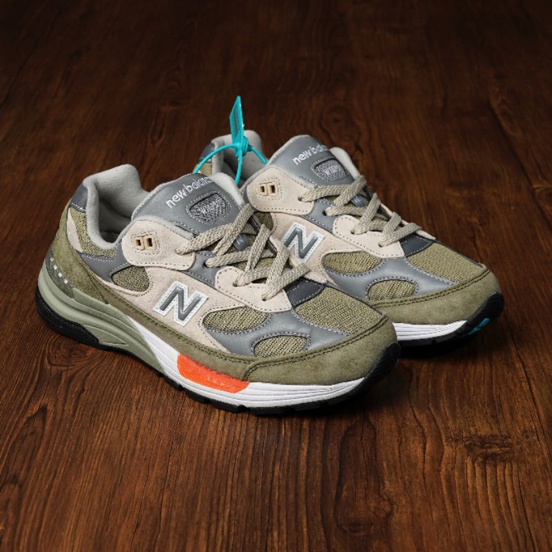 NEW BALANCE 992 x Wtaps