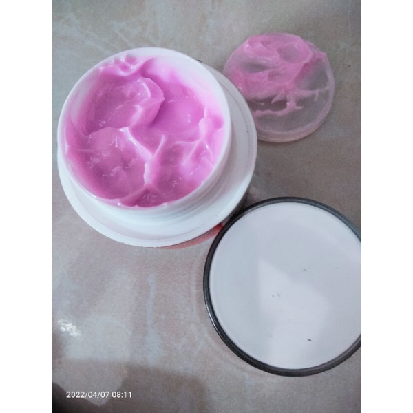 night cream glow extra with DNA salmon gysmiderm cosmetic