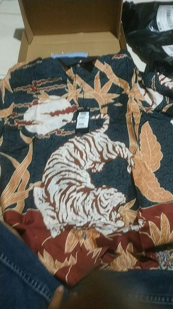 M231 Kemeja Pria Batik Panjang Coklat 1726a