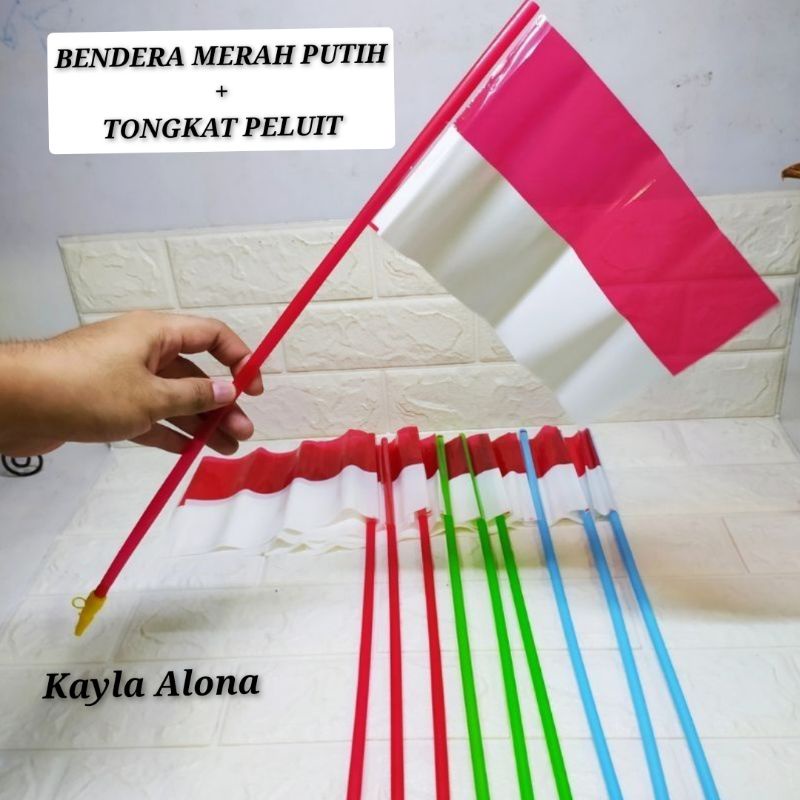 (Isi 20pcs)BENDERA MERAH PUTIH PLASTIK + TONGKAT PELUIT