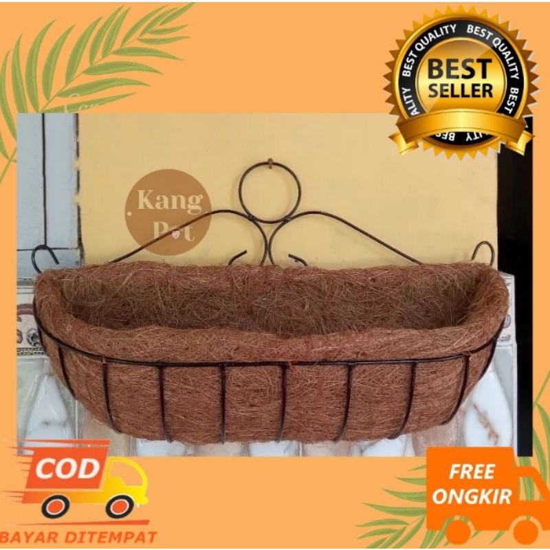 Pot bunga sabut kelapa tempel panjang bahan besi  bunga anggrek