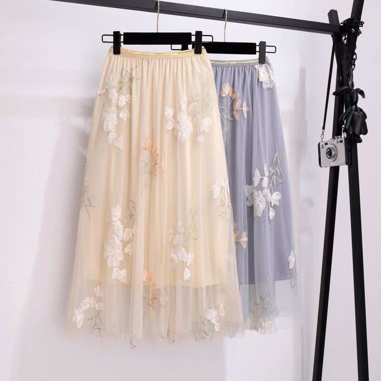 Rok Tutu 3D Import / Maxi Skirt Motif Bunga Timbul