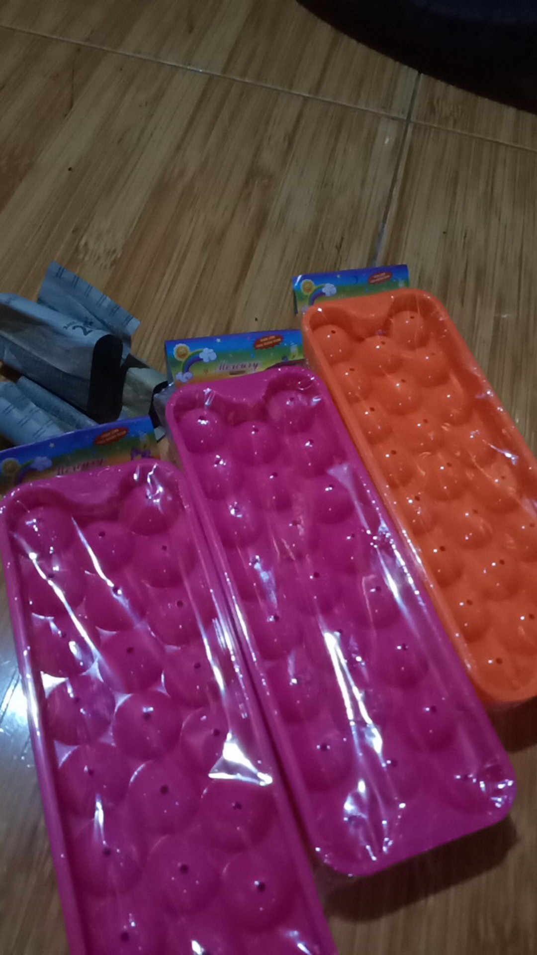 Ice Ball Tray / Cetakan Es Batu Bentuk Bola / Puding Jelly Telur Puyuh