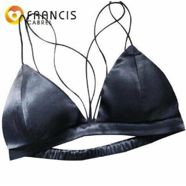 Brallete bra busa tanpa kawat ikat leher