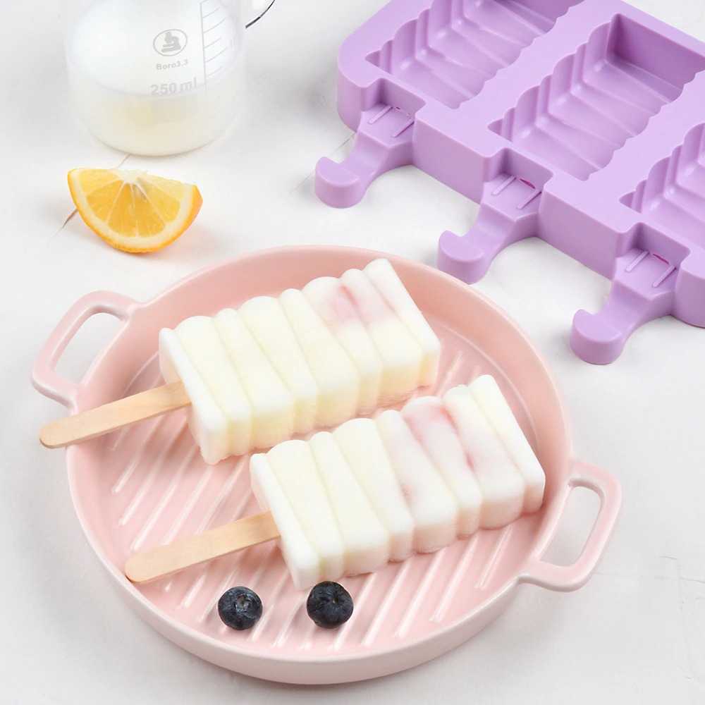 Cetakan Es Krim 3 Hole Silicone with 50 Popsicle Sticks / Cetakan Es Krim Stik Silikon Anti Pecah / Cetakan Pembuat Coklat Puding Karakter Lucu / Es Loli / Cetakan Ice Cream Mambo Pudding / Es Lilin Stik Unik / Eskrim Cetak Diy Lucu Anti Lengket Golden Su