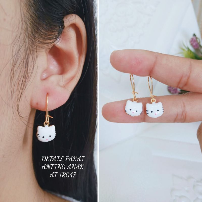 Anting Anak Karakter Cocok Dipakai Sehari hari