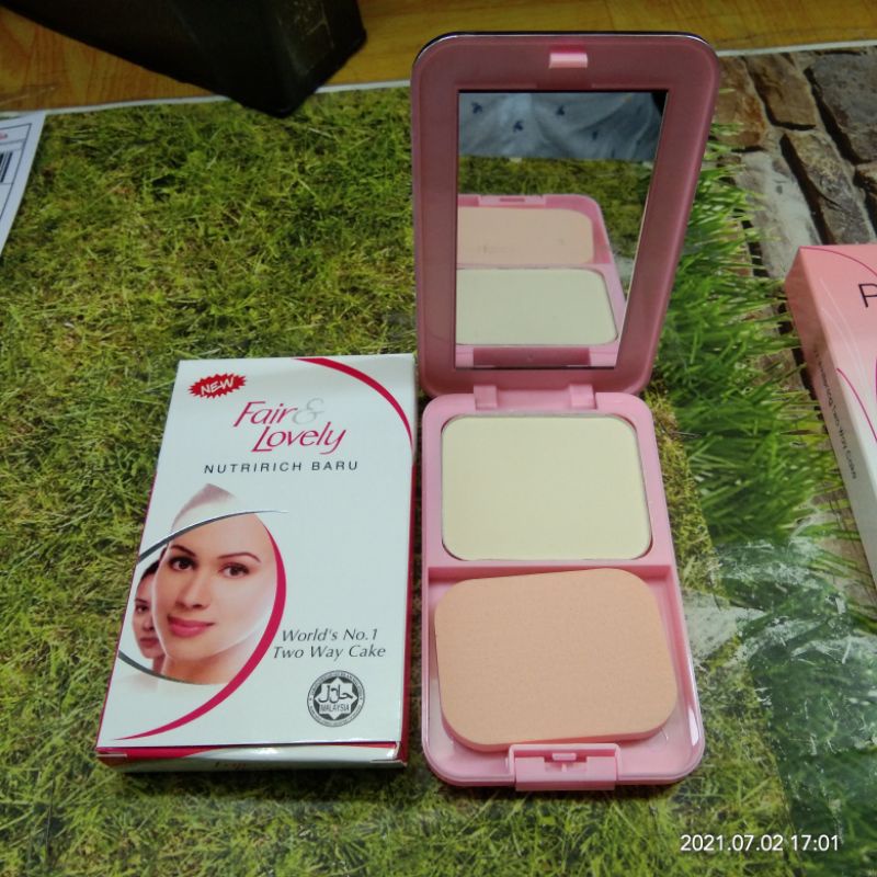 BEDAK FAIR &amp; LOVELY TWO WAY CAKE