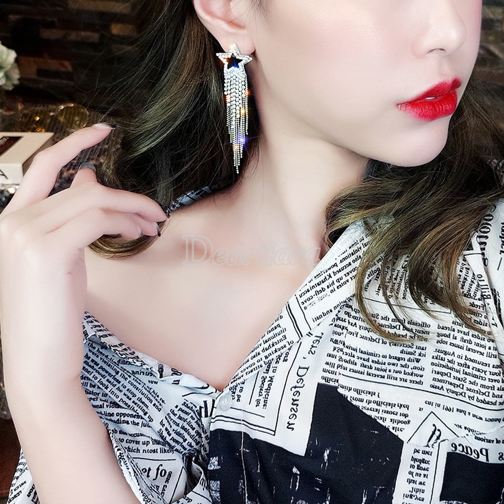 1 Pasang Anting Gantung Panjang Desain Bintang Hias Kristal / Berlian Imitasi Mewah untuk Wanita