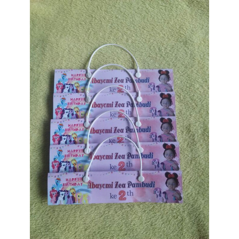 

plastik snack ultah (label+tali saja)