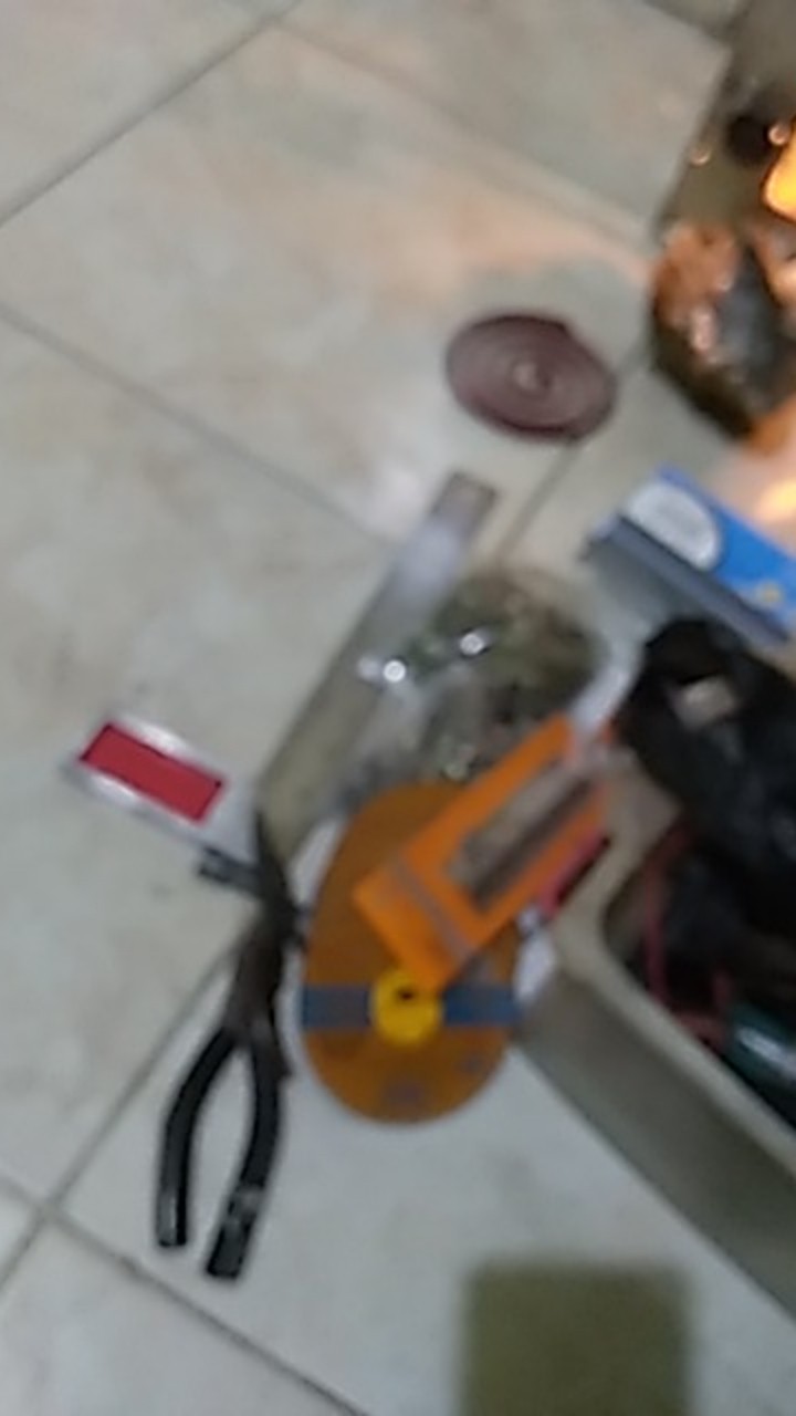 Engsel Ferza 4 In Warna Putih - Engsel Jendela Murah - Engsel Baguss