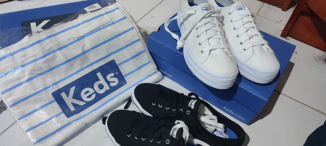 Keds Sepatu Wanita Kickstart Seasonal Solid Black Wf54684