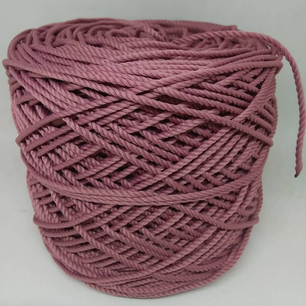 Benang Rajut Polyester Super Dusty pink 9360 100gram Benang Rajut Polyester Super Dusty pink 9360 100gram
