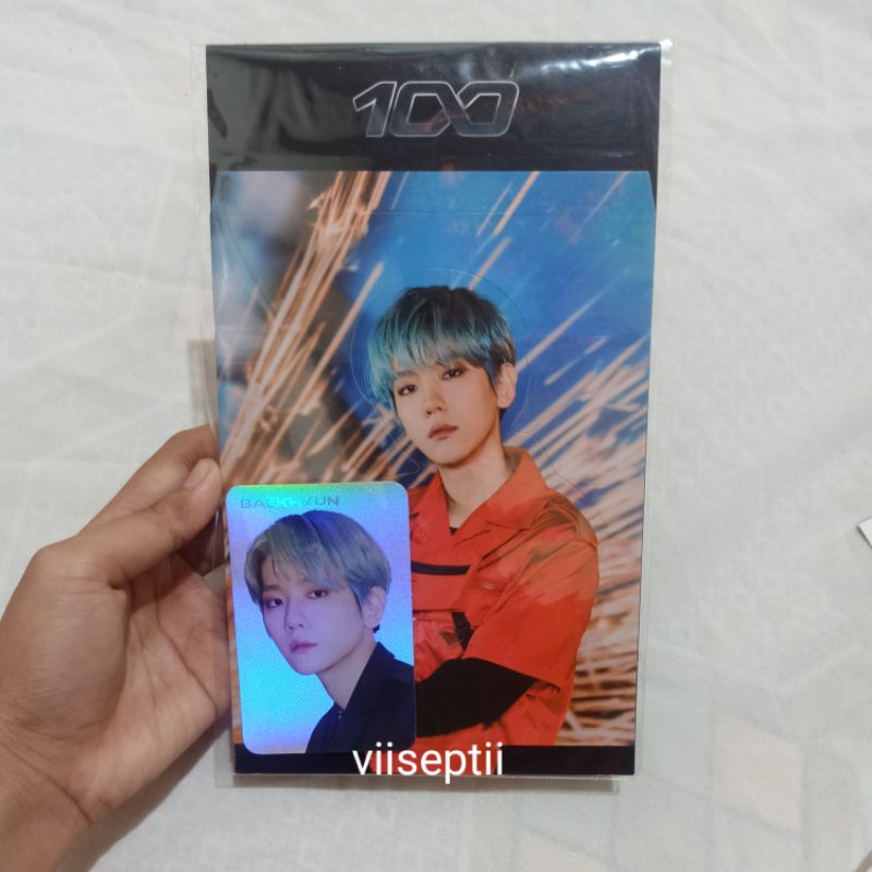 *BOOKED* SUPERM HOLO STANDEE BAEKHYUN