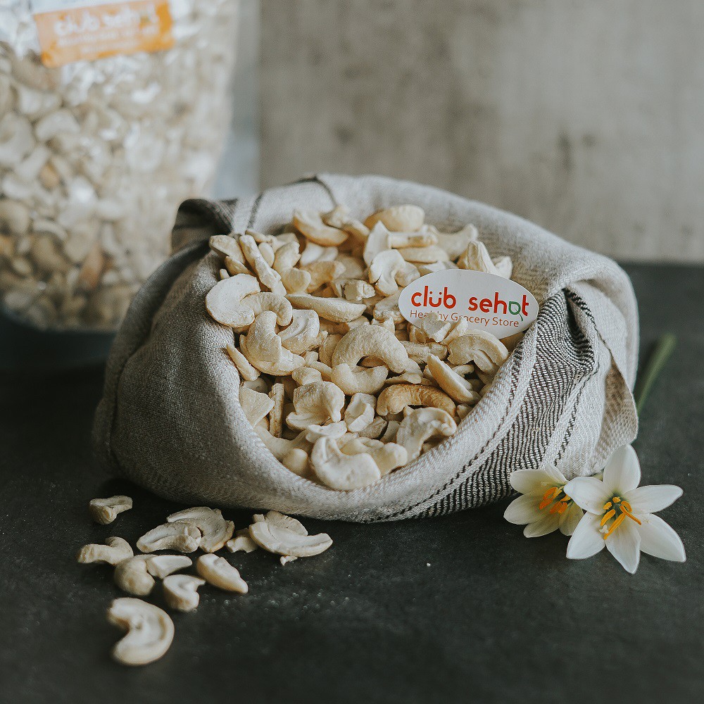 

Club Sehat Organik Cashew Nut (Kacang Mete) SPLIT 1kg