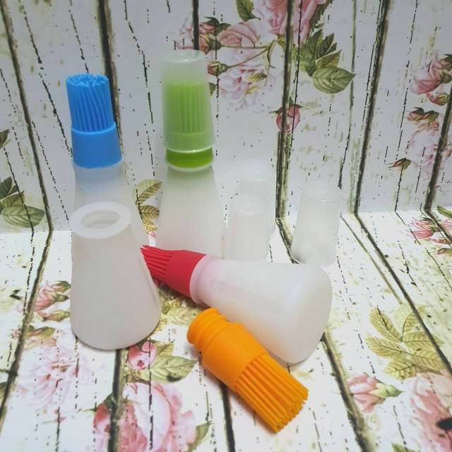 Botol minyak oles dengan kuas rubber silicon oil brush bottle