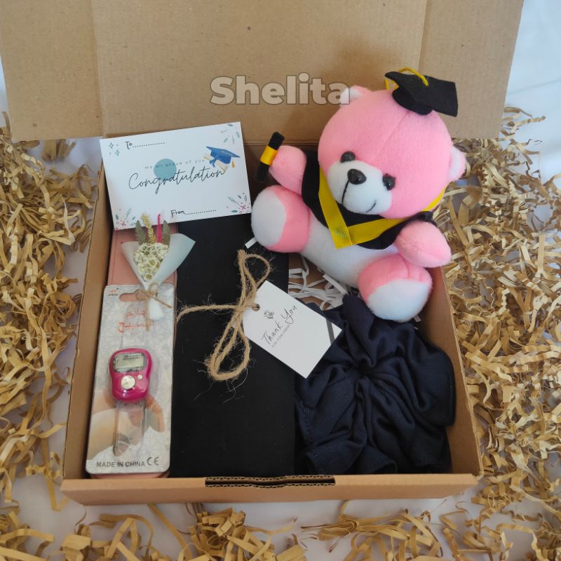 

Hampers Ulang Tahun Cewek, Hampers Wisuda, Kado Ulang Tahun Cewek PAKET 1