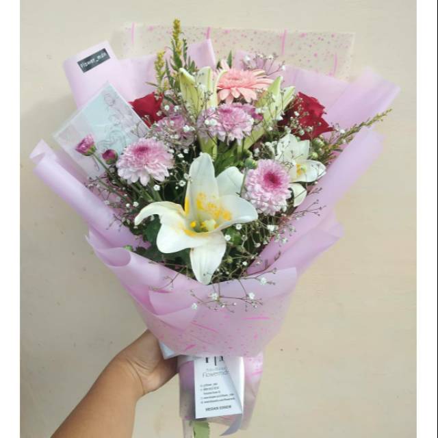 flower medan buket bunga valentine medan anniversary flowers kado wisuda