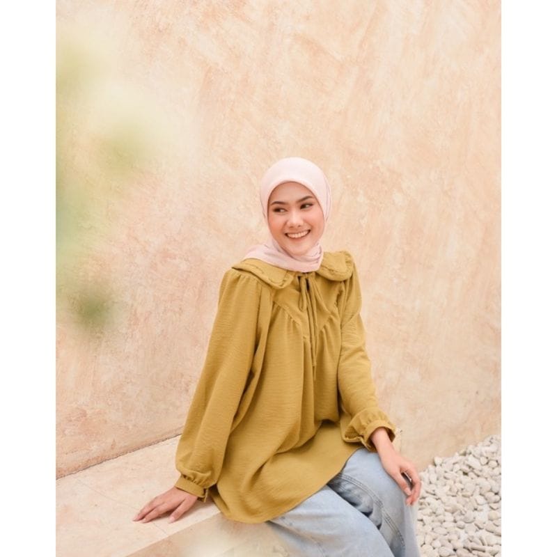 BEFAST - ZEC OOTD Wanita Blus ANITHA / ⭐️ PREMIUM AIRFLOW CRINCLE ⭐️ Lavita Blouse CRINCLE / Atasan Blus Crincle / Blouse Casual / Blouse Polos Formal / Fashion Wanita Hijab / OOTD Wanita Kerja / Terbaru 2022 / Termurah