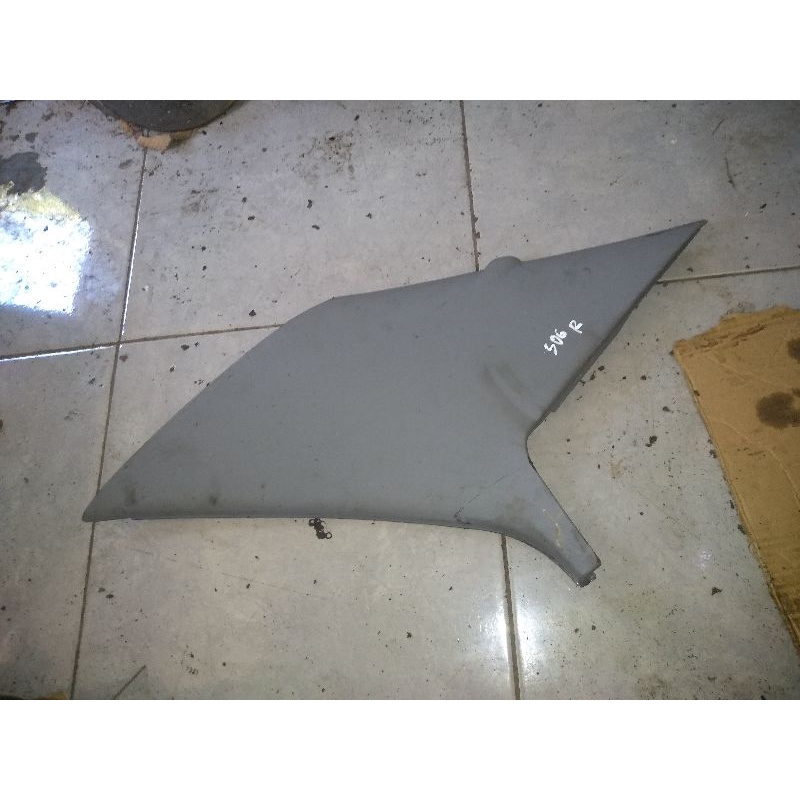 cover pilar C pilar kaca belakang bagian dalam kanan panel interior Peugeot 306
