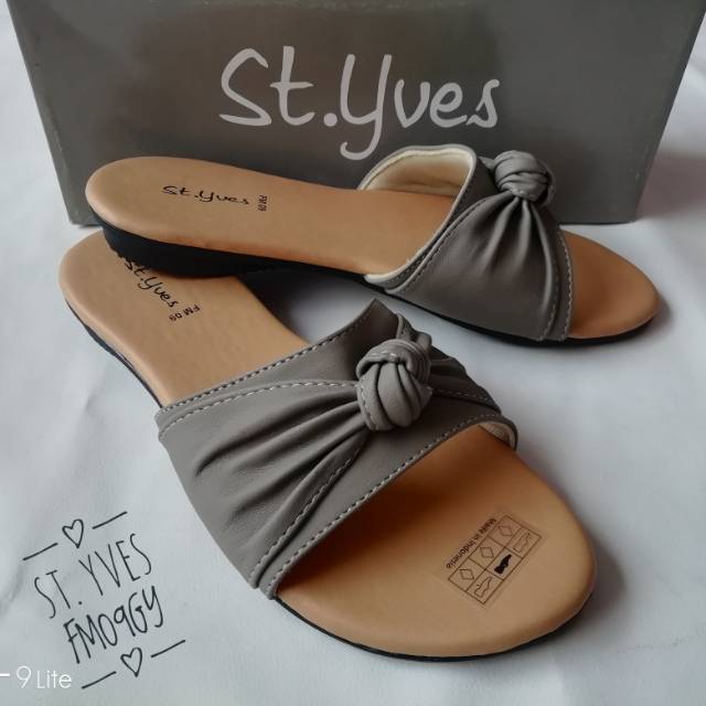 Sandal flat St. Yves