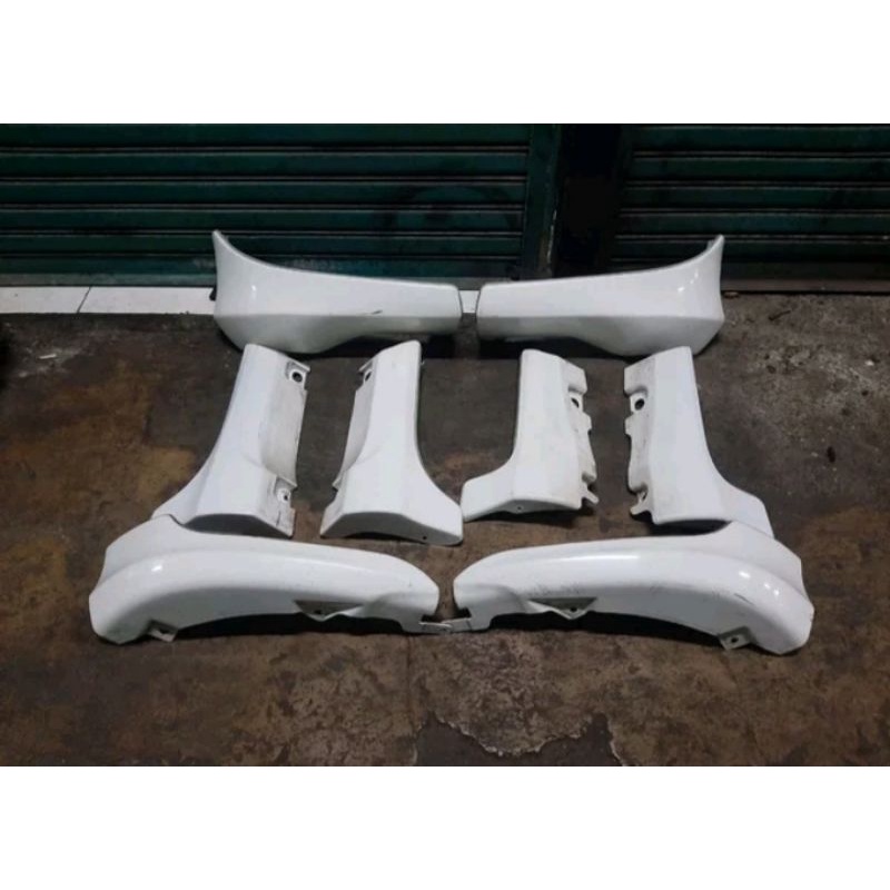 body kit yaris 2010-2012