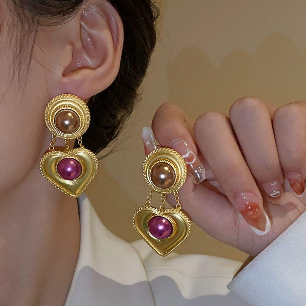 Mxbeauty Liontin Anting Niche Desain Retro Rasa Berlebihan Temperamen Hadiah Untuk Perhiasan Wanitanya