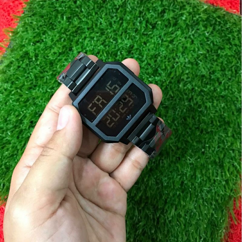jam adidas petak digital rantai