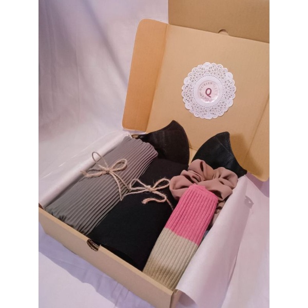 

kado ultah, hampers ultah, kado hijab, kado murah
