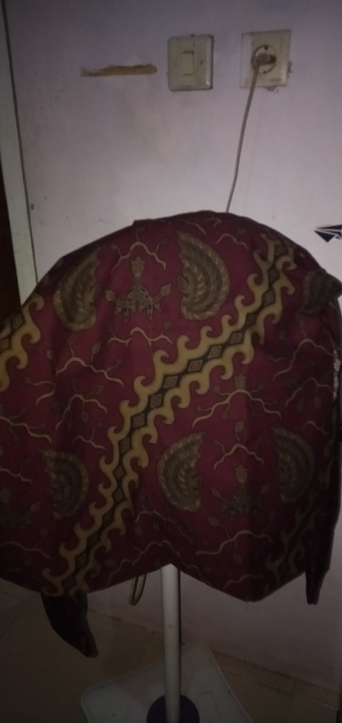 Nugroho Kobongan Kemeja Batik Pria Lengan Panjang Lapis Furing Batik Solo