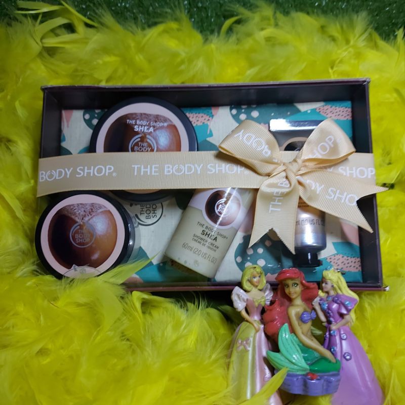 seserahan nikah moringa the body shop / the body shop moringa