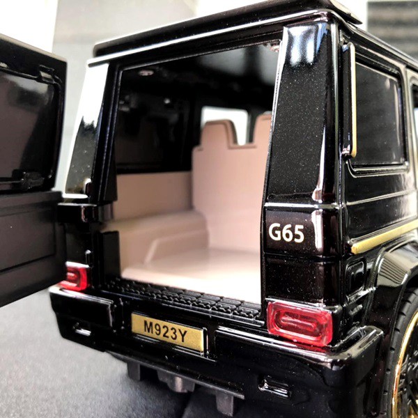 Pajangan Limited Edition BRABUS MERCEDES BENZ MERCY G-CLASS Miniatur Parfum Parfume Pewangi Mobil