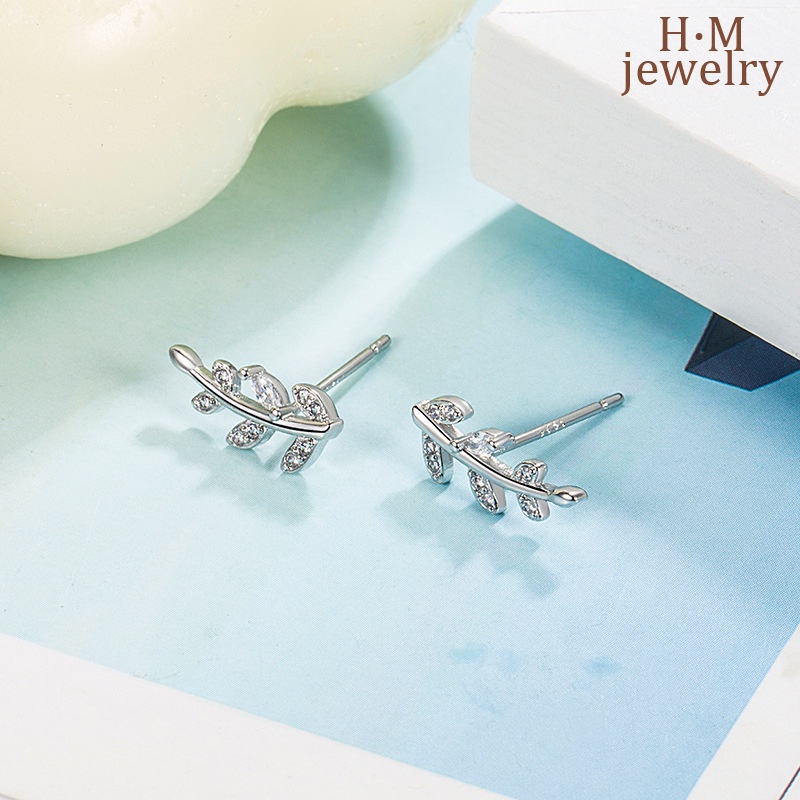 Anting Tusuk Sterling Silver 925 Desain Ranting Hias Berlian Gaya Simple Untuk Wanita