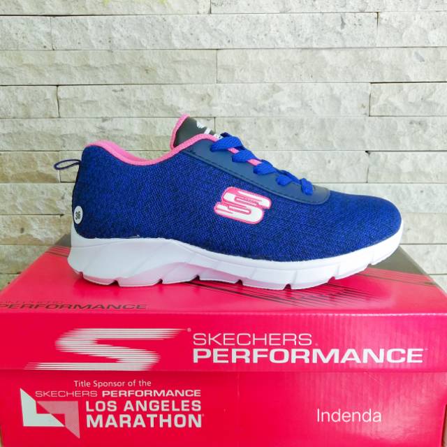 Skechers Navy Pink Wanita