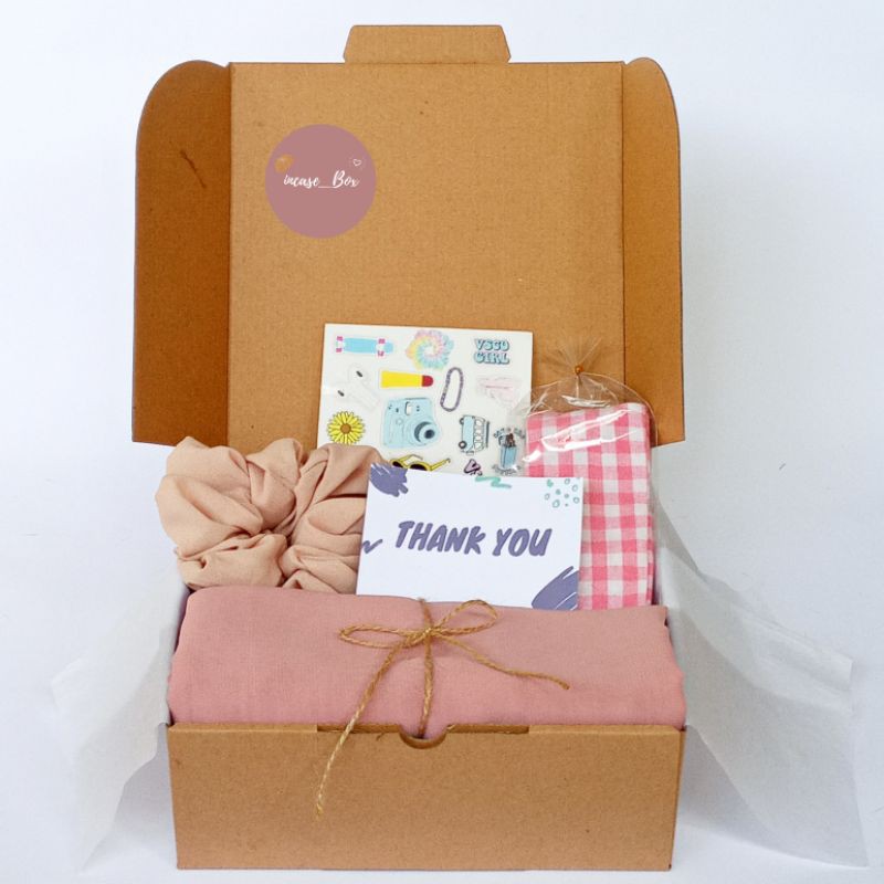 

incase_Box / Hampers Graduation / Hampers Murah / Hampers Hijab Series 3