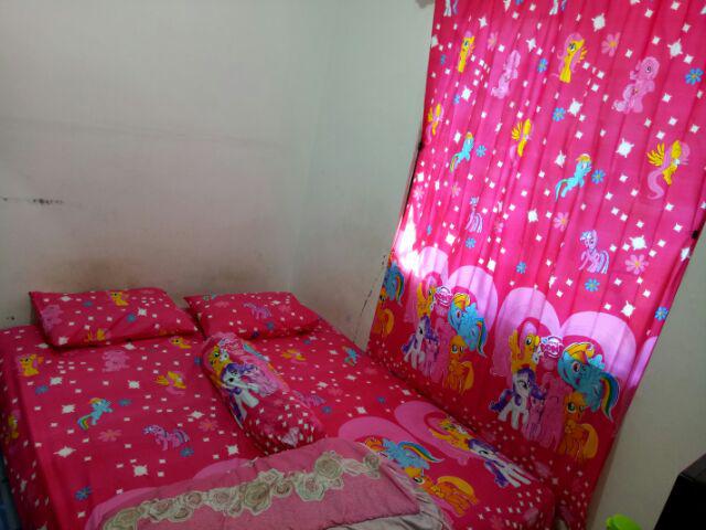 Set Sprei + Gorden Doraemon