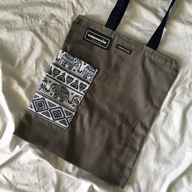 Tote bag grey &amp; blue elephant