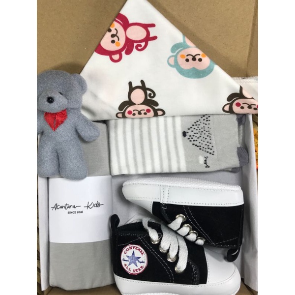 Hampers Baby Hampers Bayi Hampers Baby Newborn Baby Gift Set Unisex Kado Lahiran Bayi Laki Perempuan Hampers Slabber Series-Happy Grey