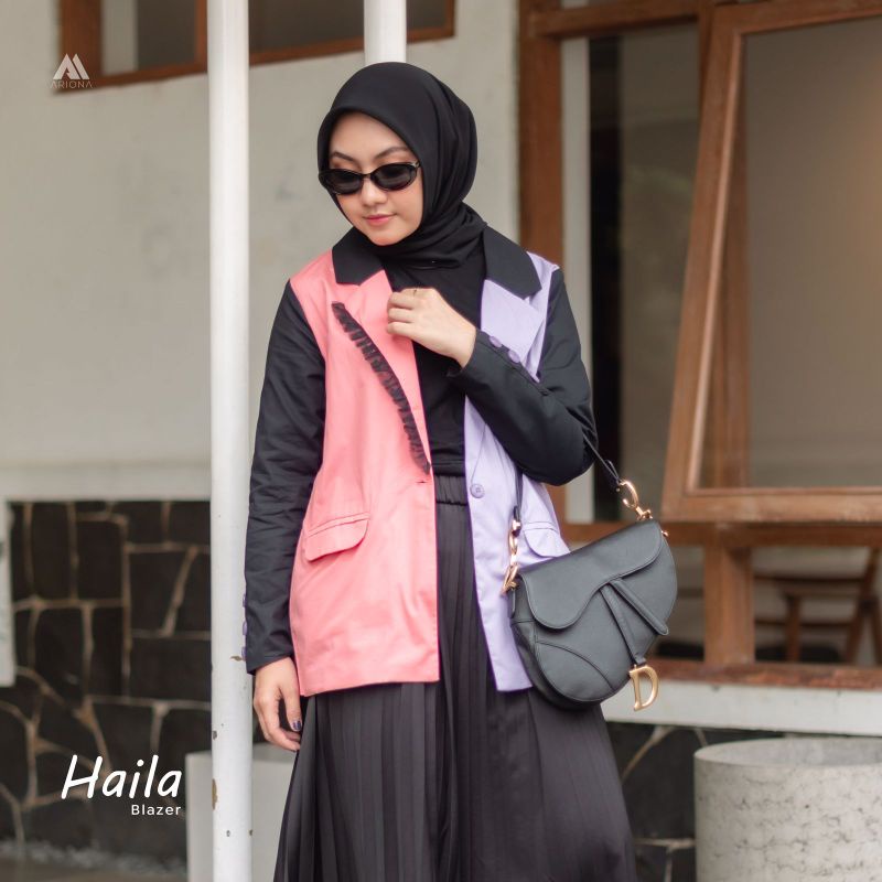 Haila Blazer Ariona