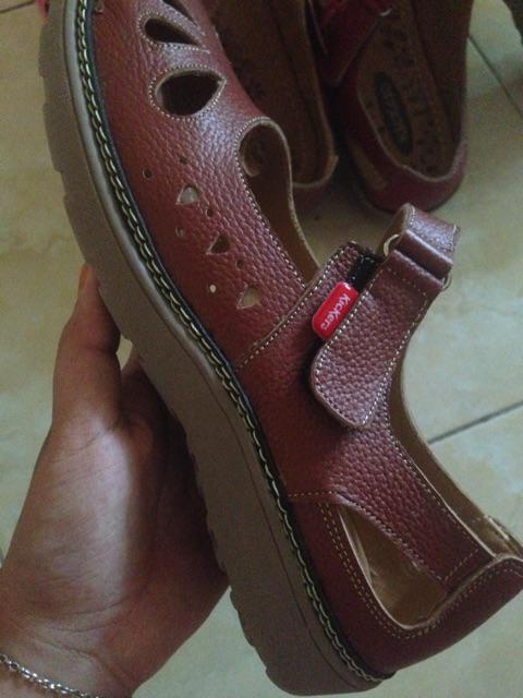 Sepatu Kickers Cewek Kulit ,, Habisin Stok